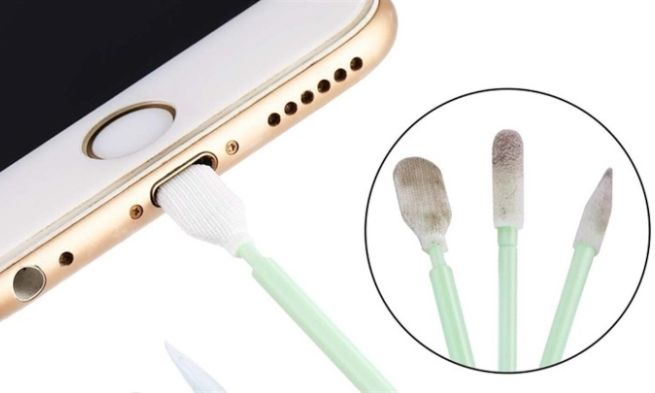 cổng sạc bị bẩn hoặc hư hỏng