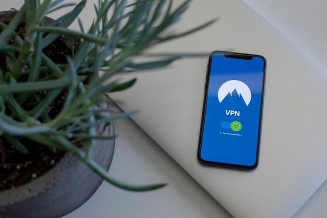 Cách mở VPN trên iPhone