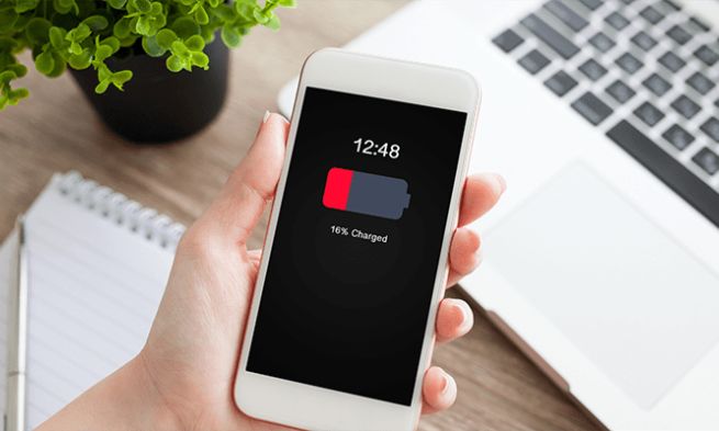 sạc pin iphone bị nóng máy
