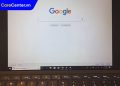 màn hình laptop bị thu nhỏ 2 bên màu đen