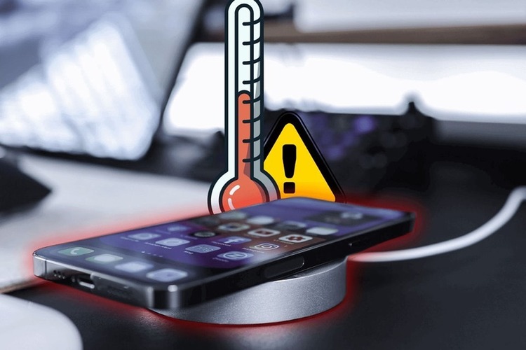 Sạc pin iPhone bị nóng máy