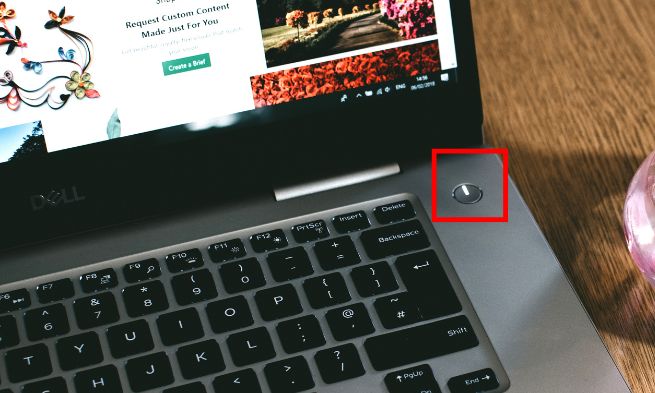 cách tắt nguồn laptop dell khi bị đơ