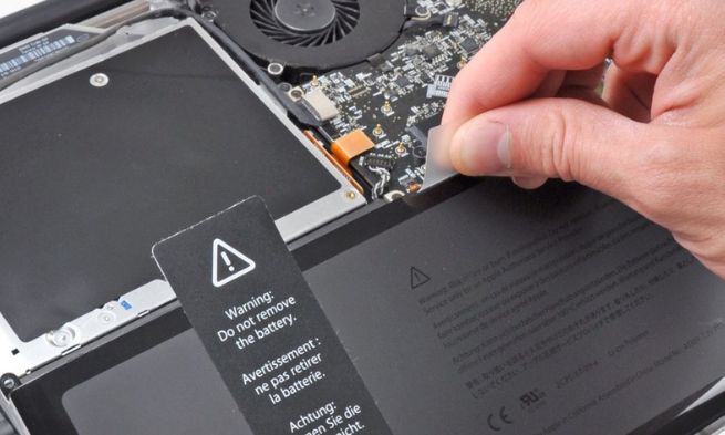 pin laptop chai bao nhiêu thì nên thay