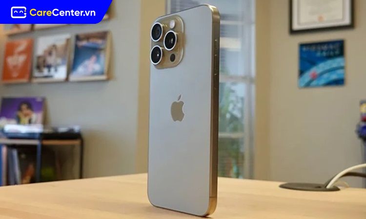 cách lắp sim iphone 15 pro max bản mỹ