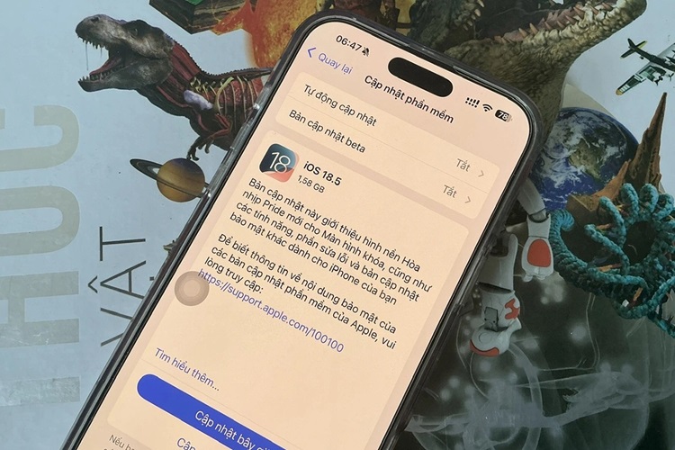 Chờ bản vá iOS 18 ổn định của Apple
