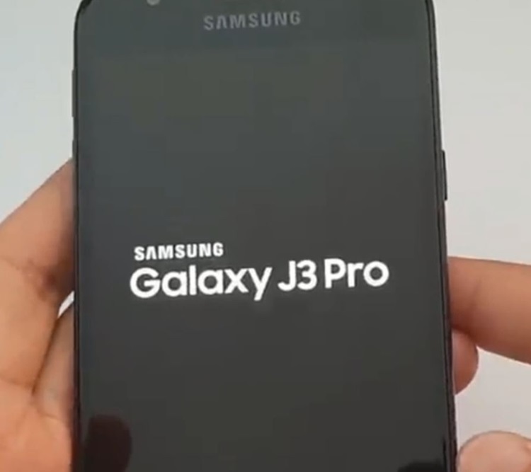 cách xử lý khi điện thoại bị treo máy Samsung