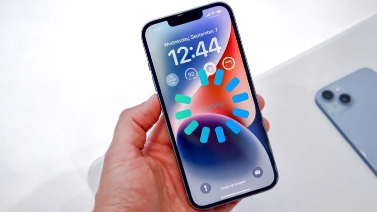 iPhone bị đơ màn hình không bấm được