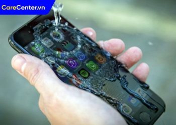 iphone bị ướt cổng sạc