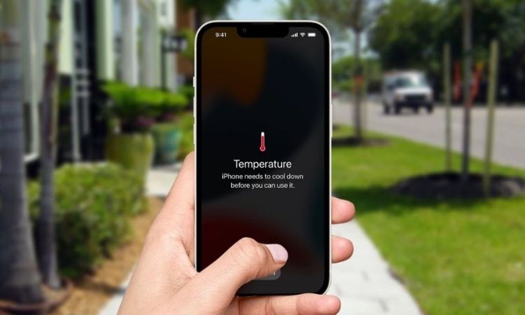 Pin nóng bất thường dù không sử dụng