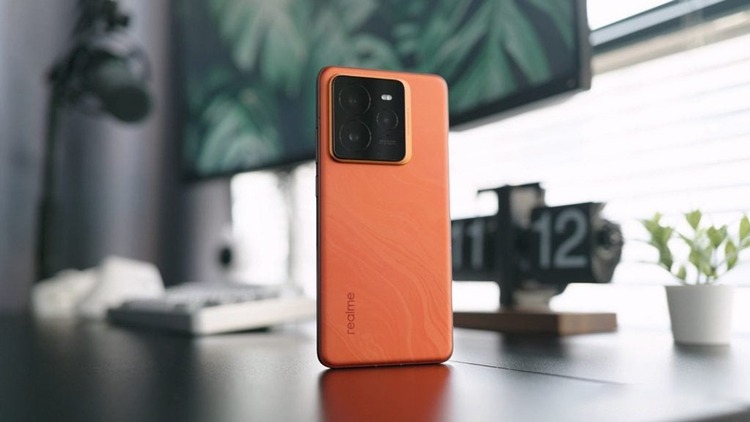 Realme GT 8 ra mắt