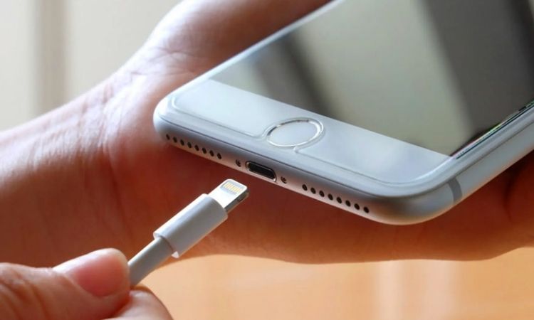 điện thoại iphone 6 bị đơ màn hình