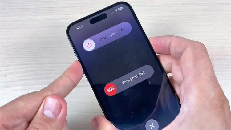 tắt nguồn iPhone 14 khi bị đơ