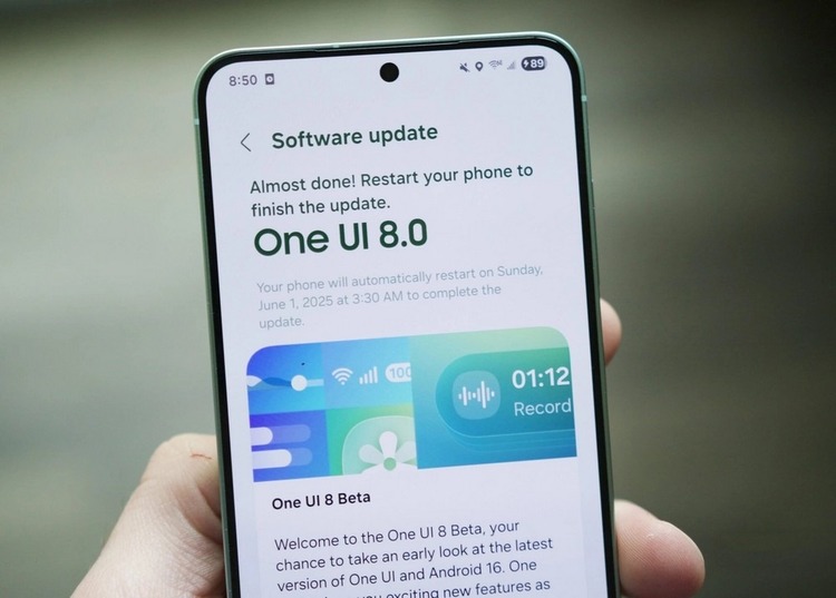Thử nghiệm One UI 8