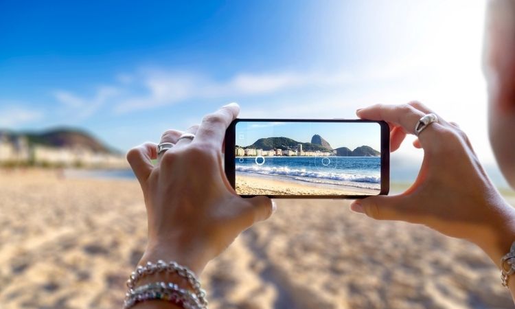 điện thoại bị nóng do đâu