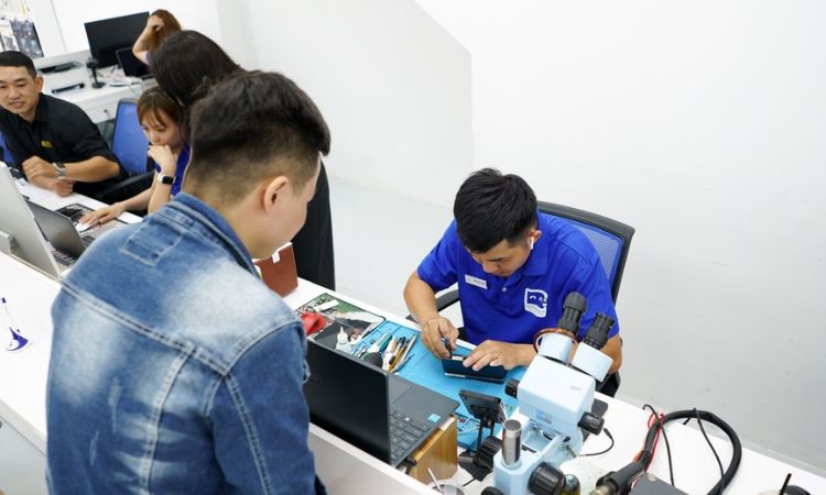 Đem đến trung tâm sửa chữa uy tín