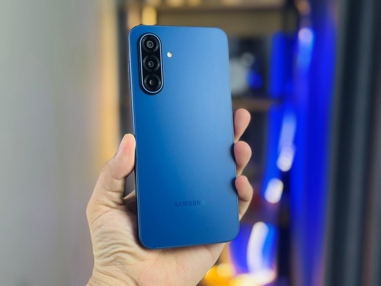 Galaxy A17 4G giá bao nhiêu