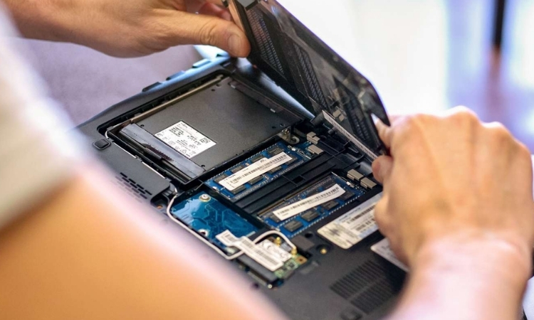 laptop có nâng ram được không