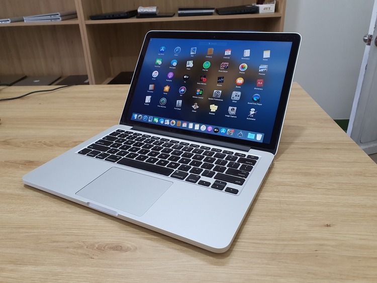 Khi nào cần mang Macbook đến trung tâm