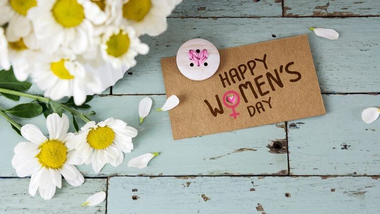 Hình ảnh 20/10 gửi tặng chị gái cảm động