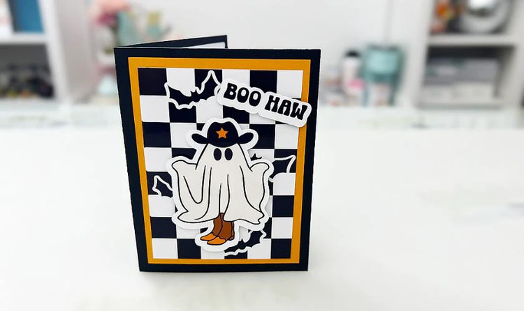 Thiệp Halloween bằng giấy thủ công đẹp
