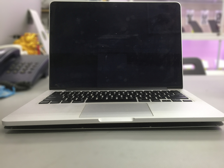 Đặt máy ở nơi thoáng mát