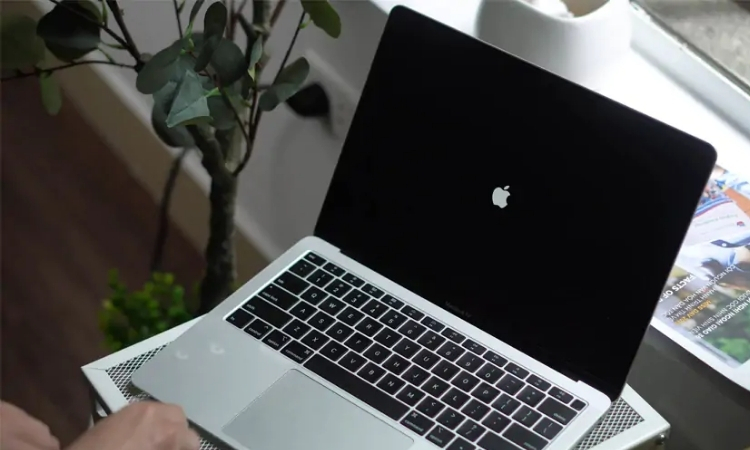 bàn phím macbook không gõ được số