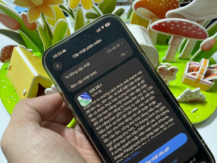 iPhone nào nên cập nhật iOS 26.1