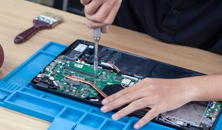 nguyên nhân laptop Dell bị nóng