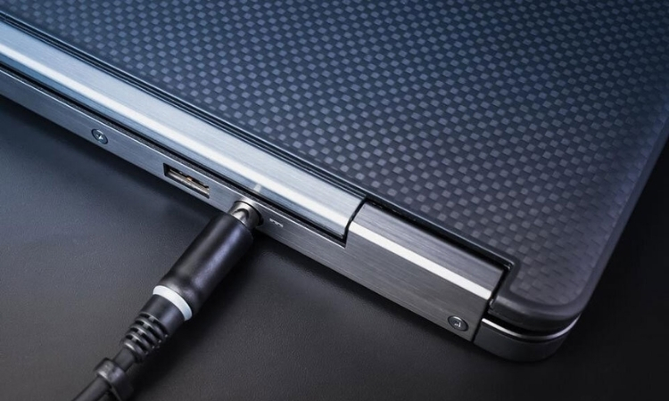 cách sạc laptop đúng cách