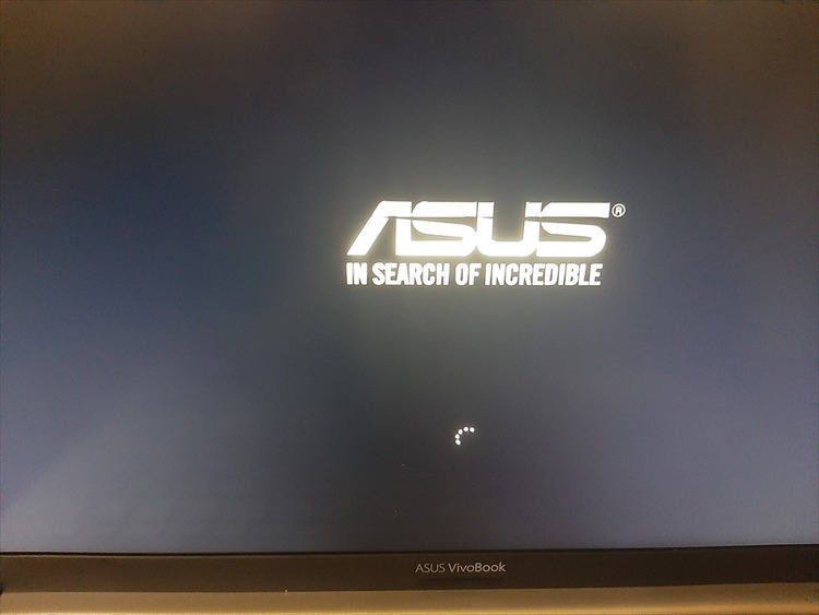 laptop Asus nguồn sáng nhưng không lên màn hình