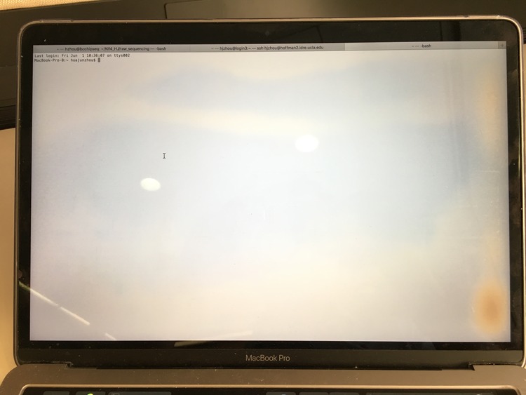 Màn hình bị Loang mực, Ố vàng hoặc Ám xanh