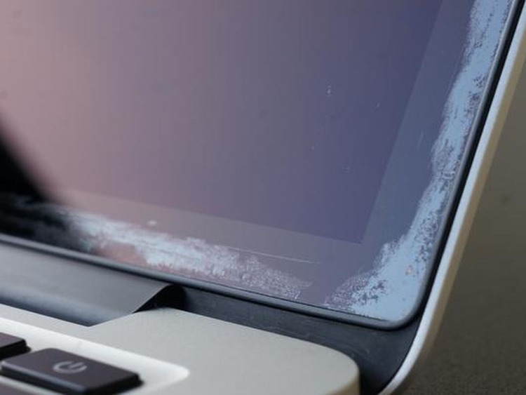 Lỗi màn hình bong lớp chống lóa