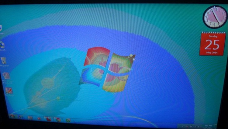 nguyên nhân màn hình máy tính bị loang đen